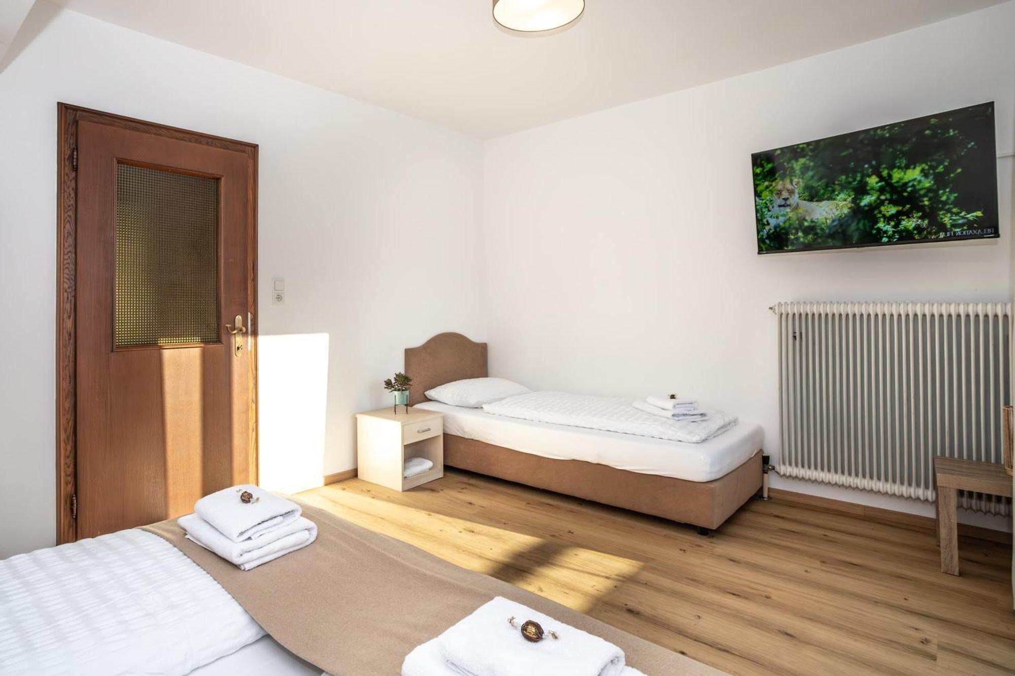 Alpina Apartments - Zell Am See Exterior photo
