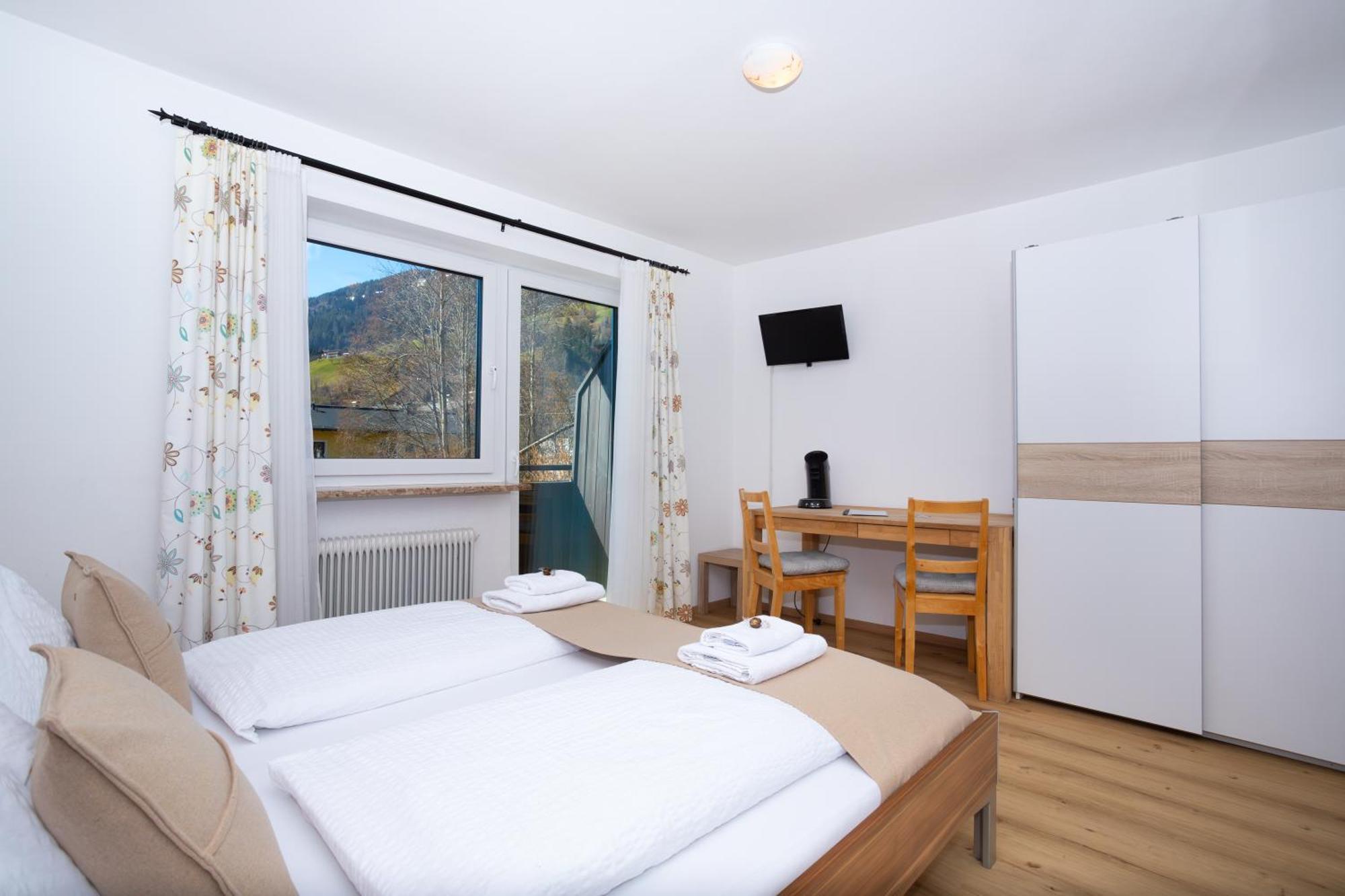 Alpina Apartments - Zell Am See Exterior photo